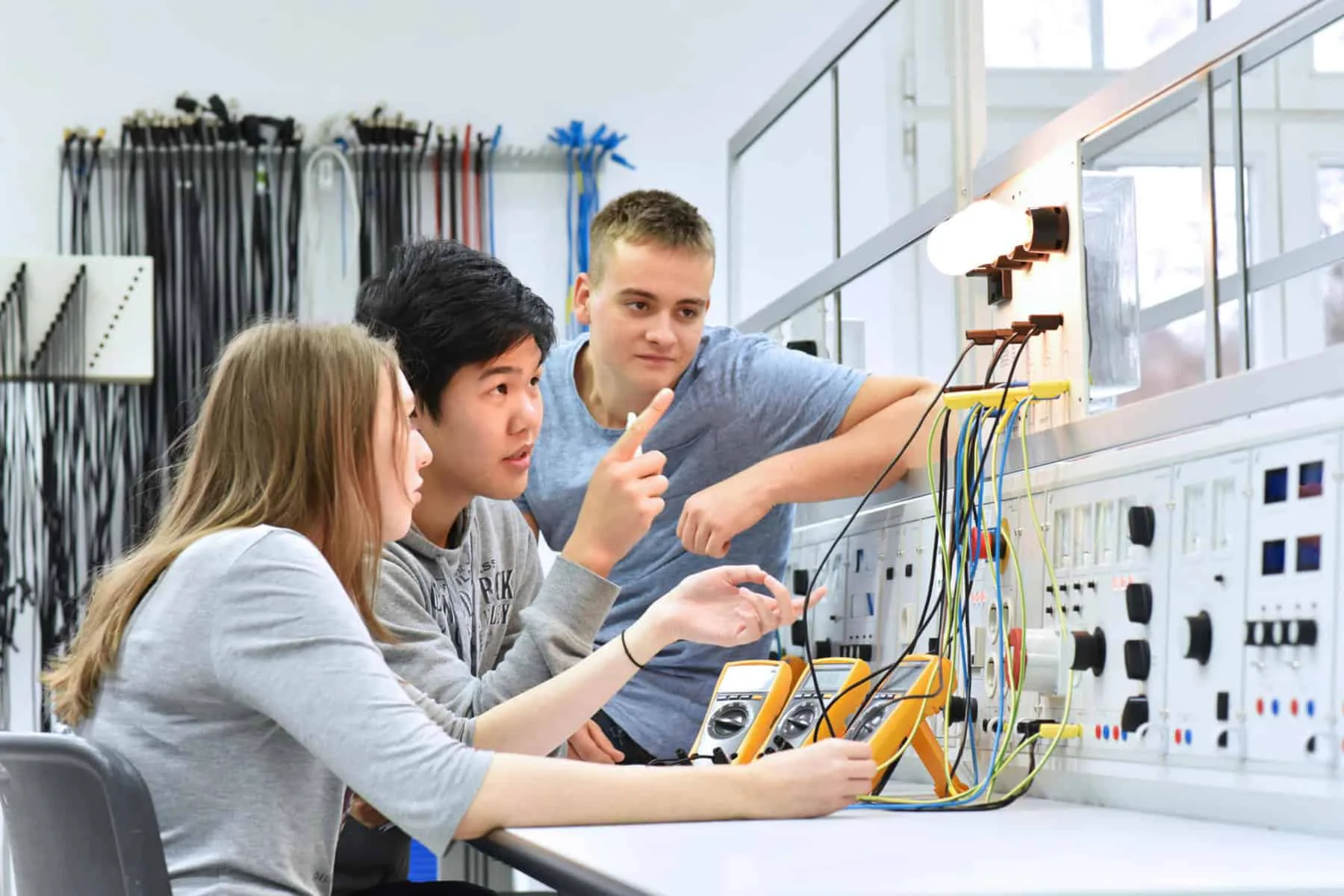 Student Engineers Compete to Build Real Steel Bridges