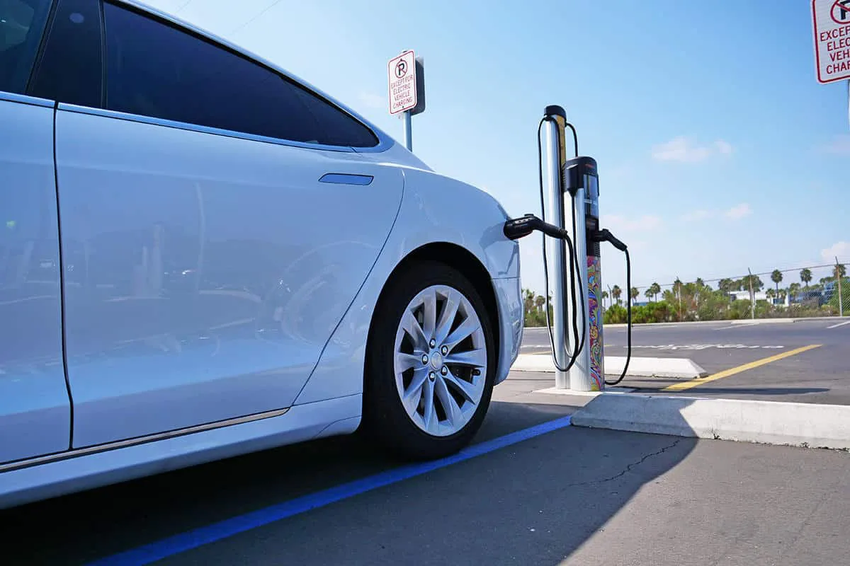 HDR Selected to Help Shape Future of Electric Vehicle Infrastructure in ...