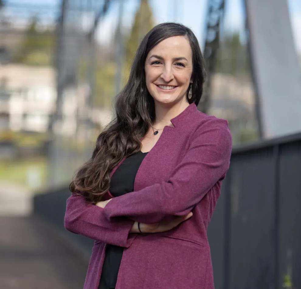 TAYLOR DESIGN PROFESSIONAL PROFILE: Caitlin Stevenson