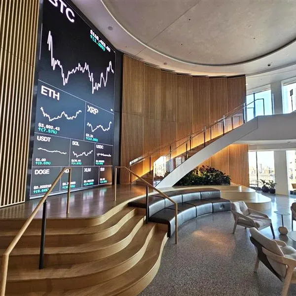 Coinbase NYC Office. Photo courtesy of Synergi. | Synergi Engineers and Fabricates Custom Curved Stair for Coinbase’s New York Office at One Madison 