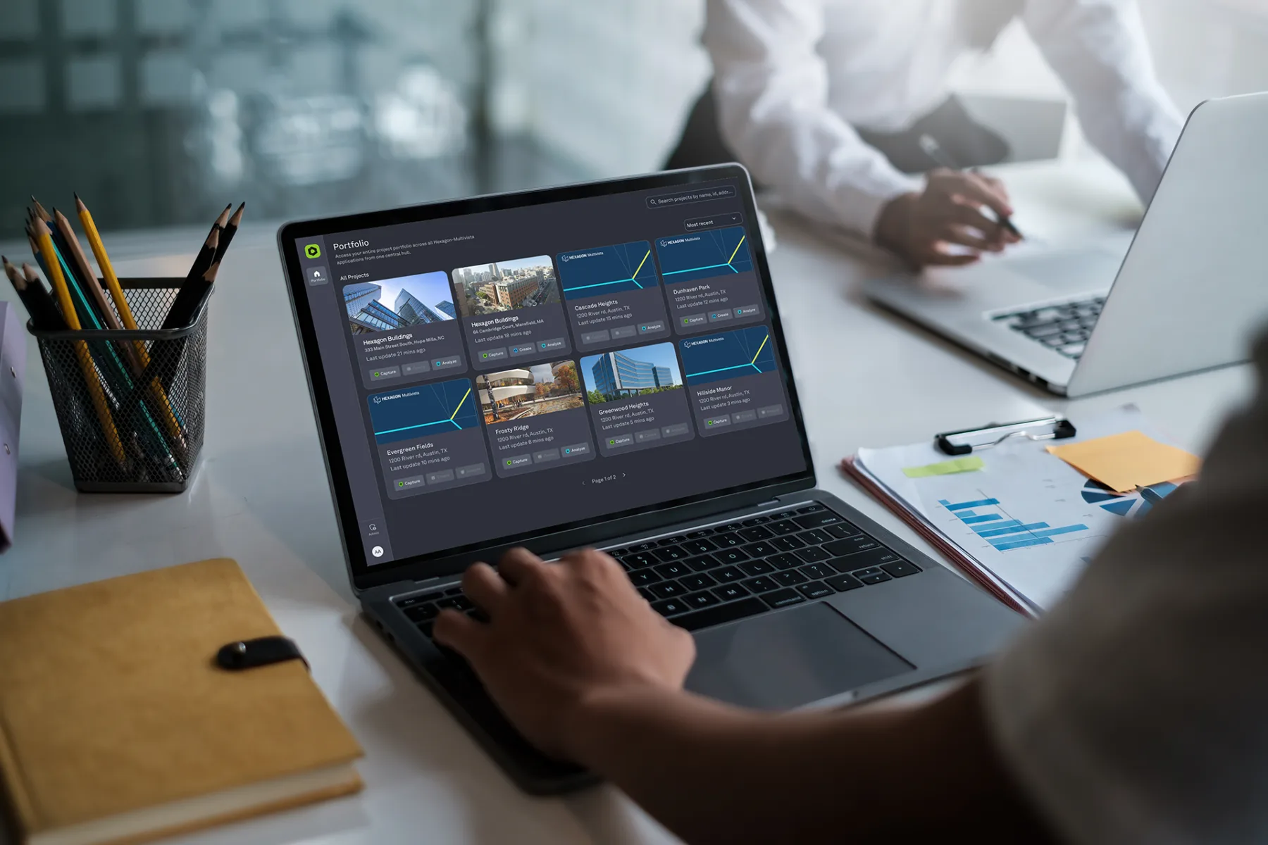 Hexagon Multivista Hub Transforms Construction Workflows with Unified Platform