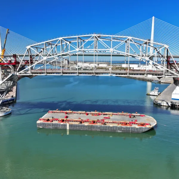 Photo Credit: Mammoet. | Successful Removal of Historic US 181 Harbor Bridge Center Span