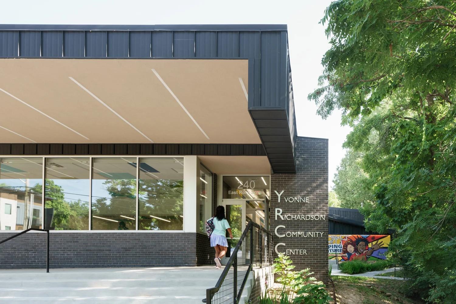 City of Fayetteville, MBL Architecture Reopen Yvonne Richardson Community Center, Restore Neighboring Buddy Hayes Park