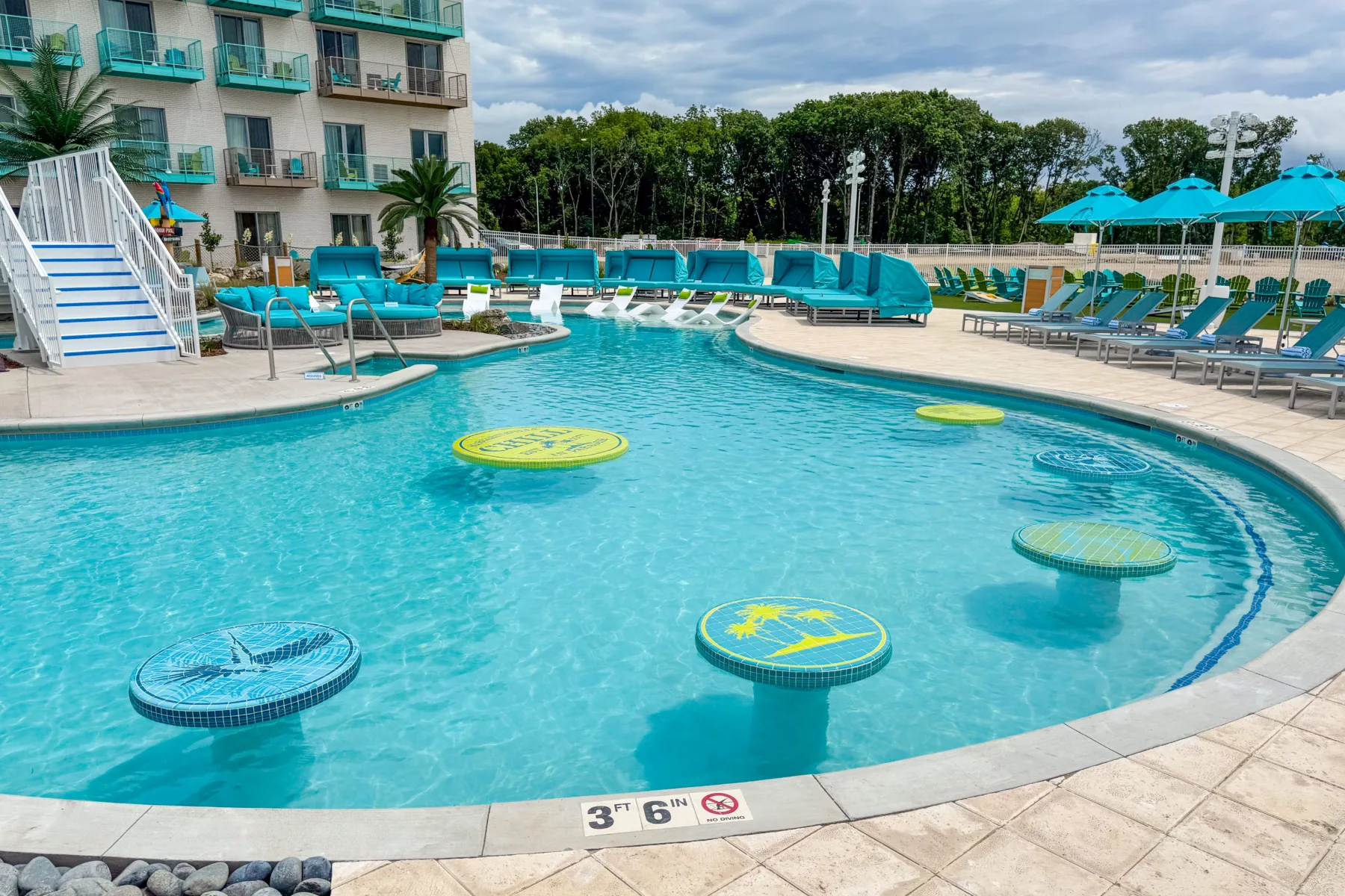 Case Engineering Acknowledged with Award as Part of Design Team for Margaritaville Hotel Kansas City Pools